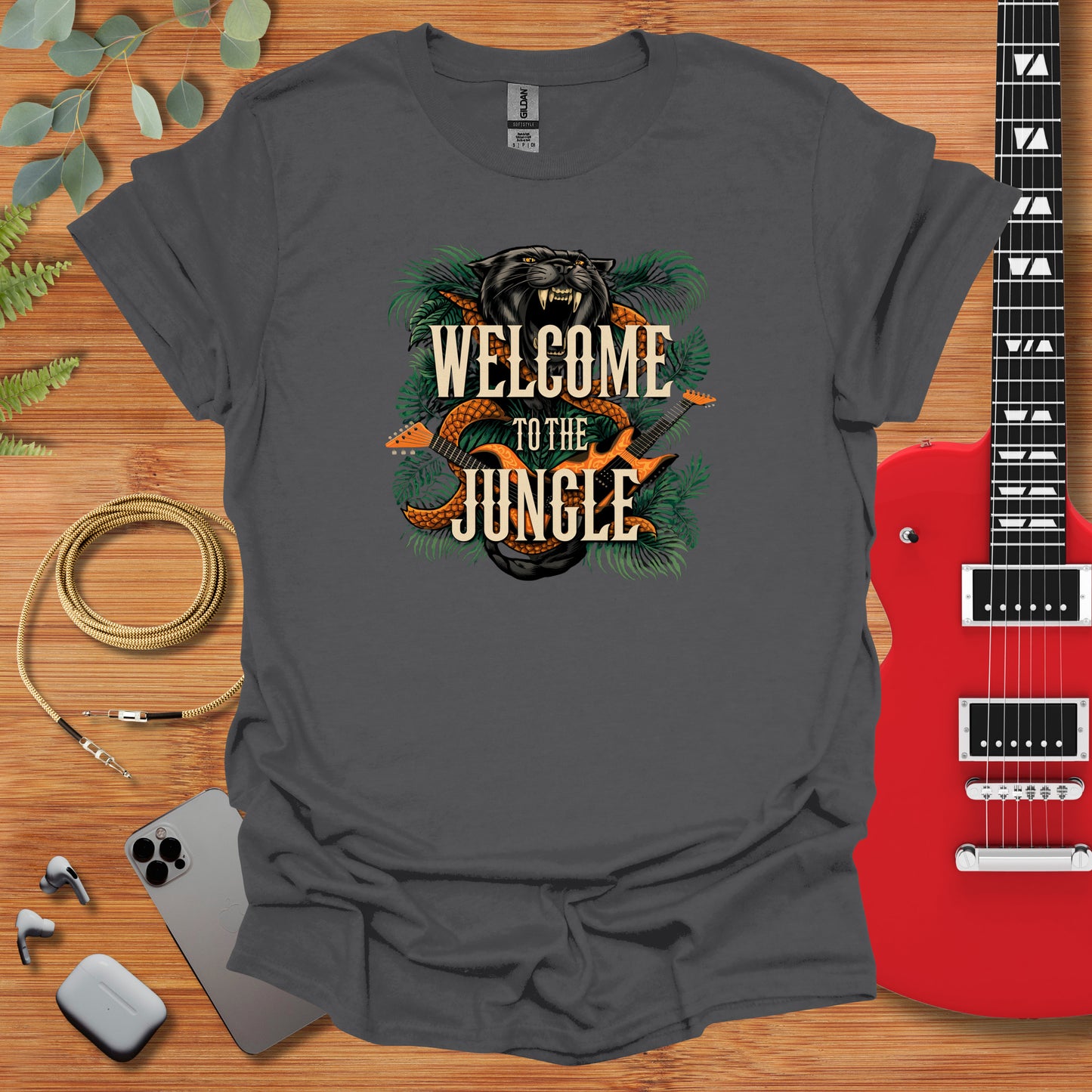 a t - shirt that says welcome to the jungle